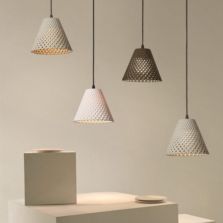 Ritta Cône LED Suspension Résine Salle à Manger - Neutralighting