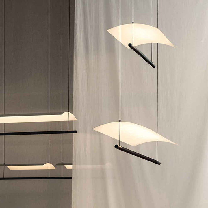 Ray Suspension Linéaire Inhabituel, Métal/Acrylique, Noir, Salon/Restaurant - Neutralighting