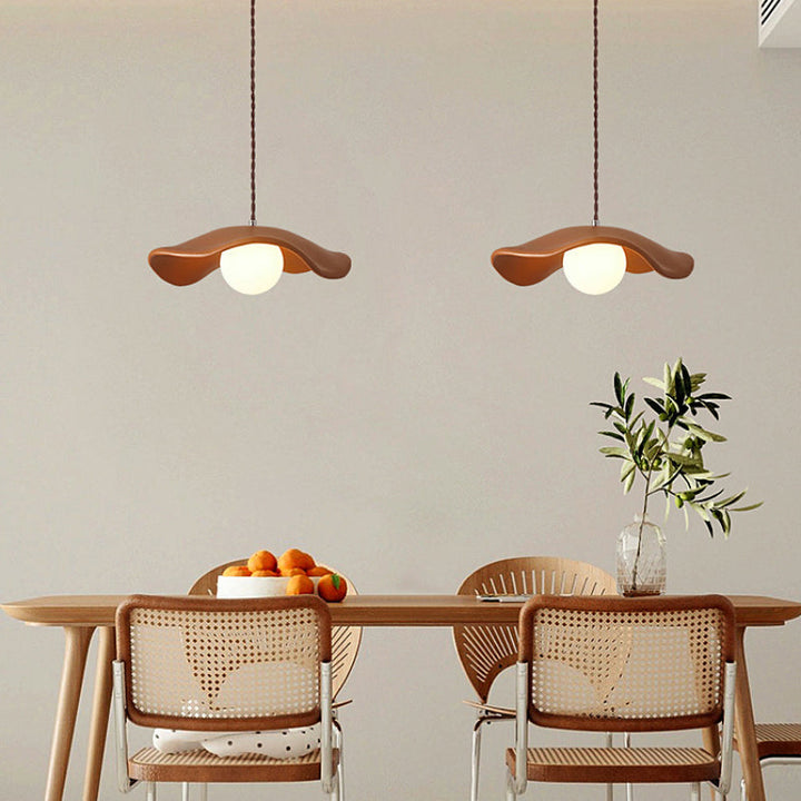 Avi Nordique LED Suspension Métal/Résine Salon/Salle À Manger - Neutralighting