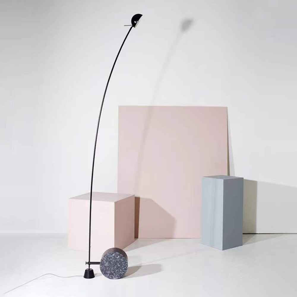 Lampadaire Mira en Fer – Design Lampadaire Moderne