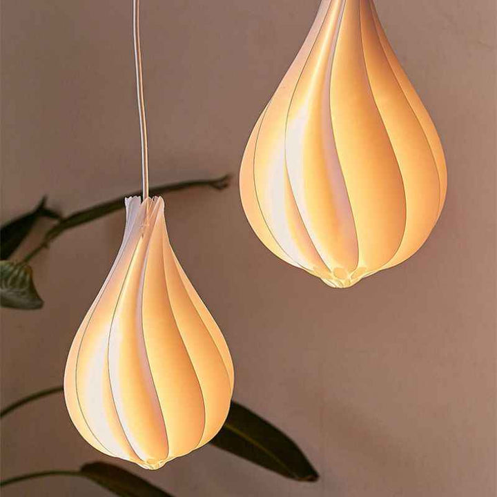 Valentina Suspension en Forme de Bourgeon Nordique Résine Salon - Neutralighting
