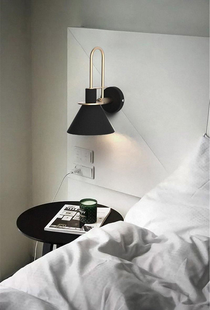 Lustra Lampe Murale Noire et Dorée Minimaliste - Neutralighting