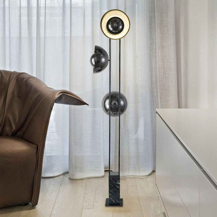 Lampadaire Mira en Fer – Style Lampadaire Contemporain
