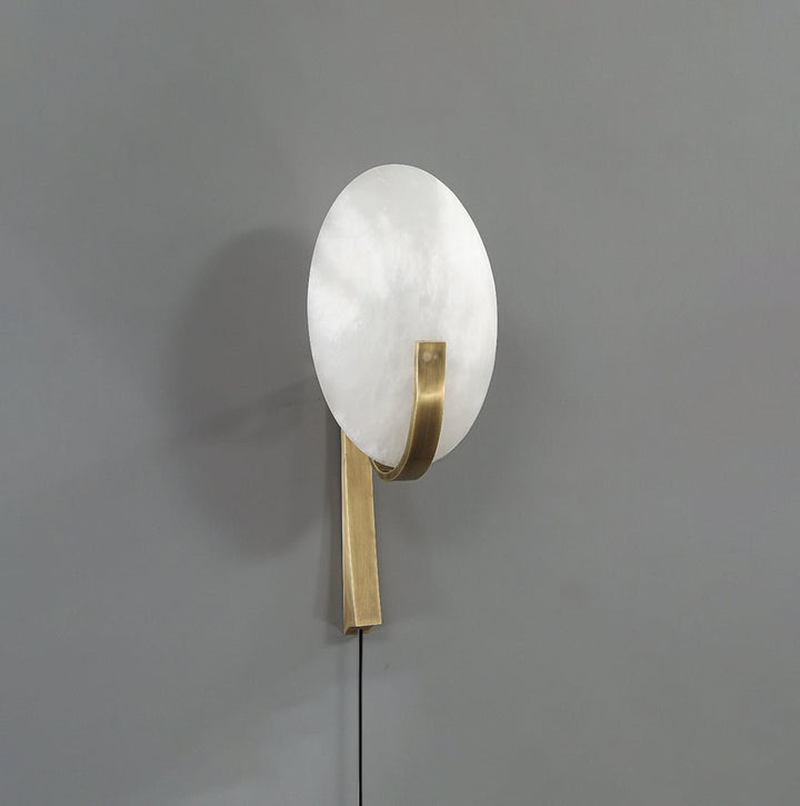 Althea Minimalist Alabaster Wall Lamp - Neutralighting