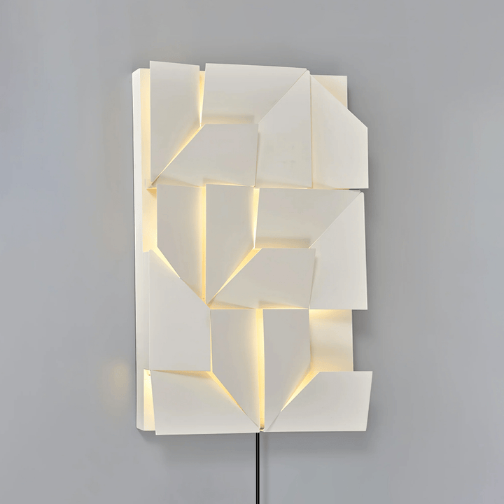 Arthaen Shadows Grand Sconce Wall lamp - Neutralighting