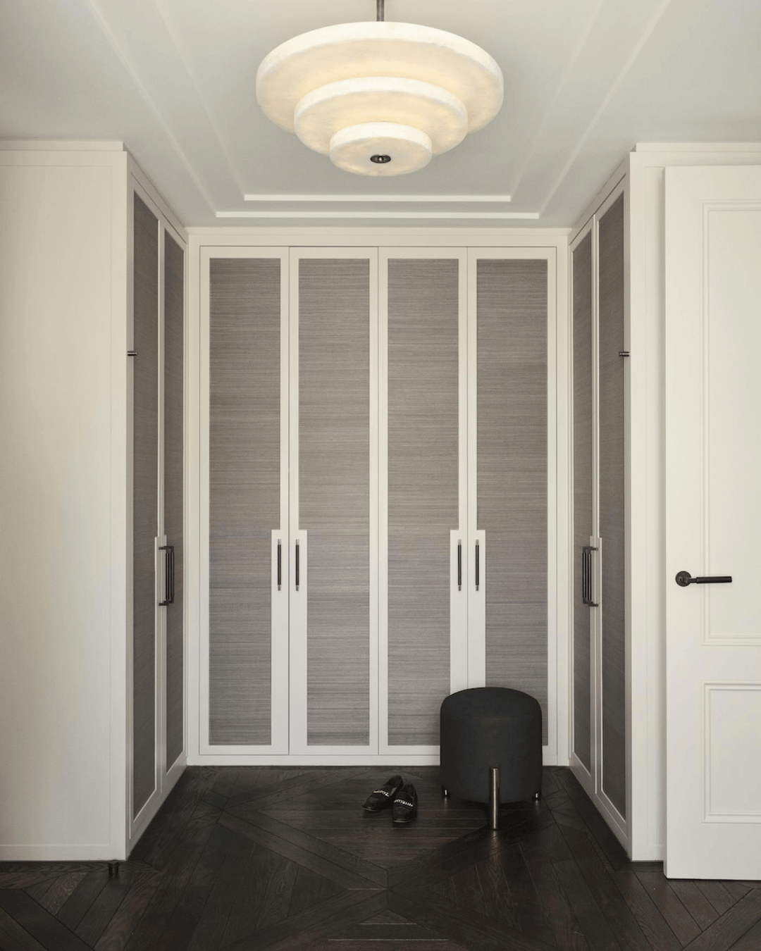 Liora Chandelier Suspension Minimaliste en Albâtre - Neutralighting