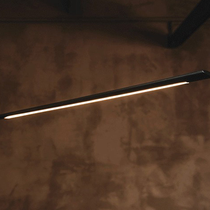 Ray Lampadaire Linéaire Simple, Métal, Noir, Salon/Chambre - Neutralighting