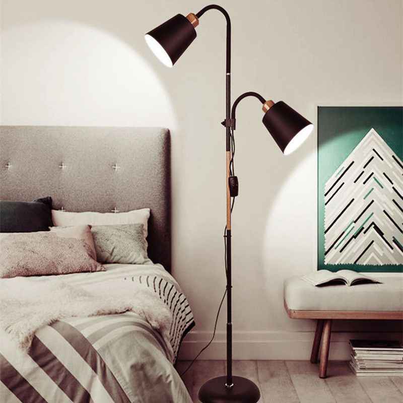 Lampadaire Tiffany en Métal – Ambiance Chaleureuse