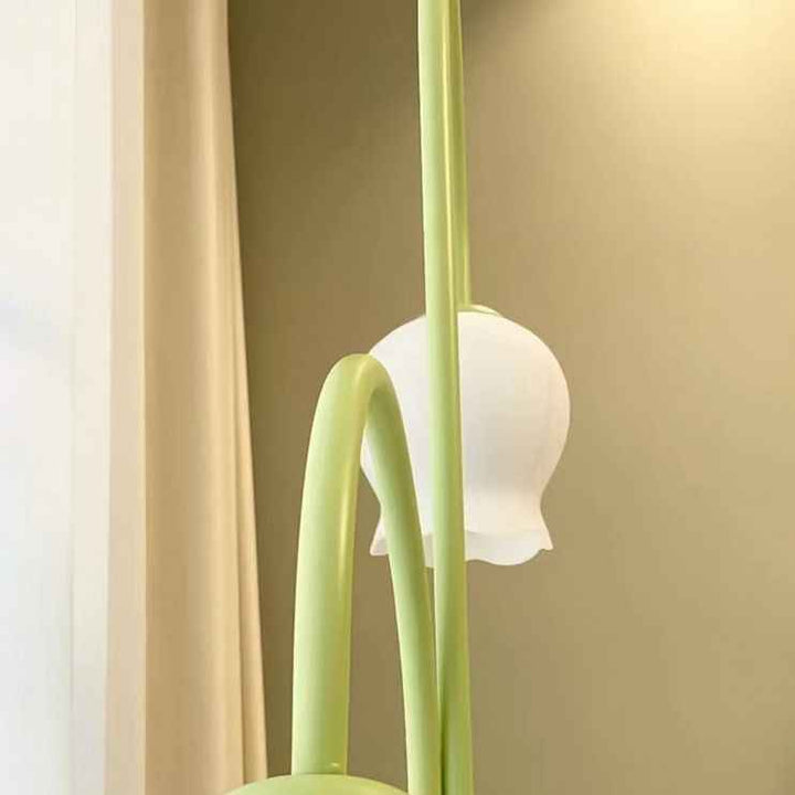 Lampadaire Arisha en Verre – Ambiance Chaleureuse