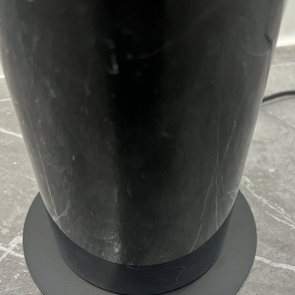 Mira Linéaire Design Lampadaire Globe Moderne Métal Noir Salon - Neutralighting