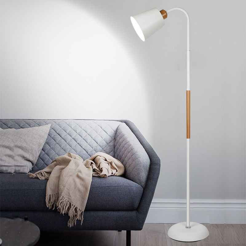 Lampadaire Tiffany en Métal – Ambiance Chaleureuse