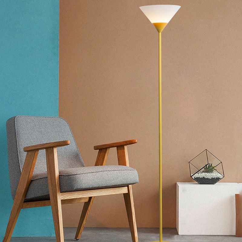 Lampadaire Valentina en Acrylique – Ambiance Chaleureuse