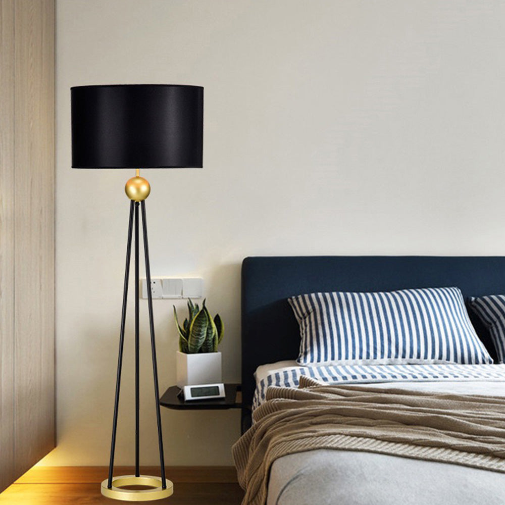 Mira Design Lampadaire Tripod Simple Tissu/Métal Noir Salon/Bureau - Neutralighting