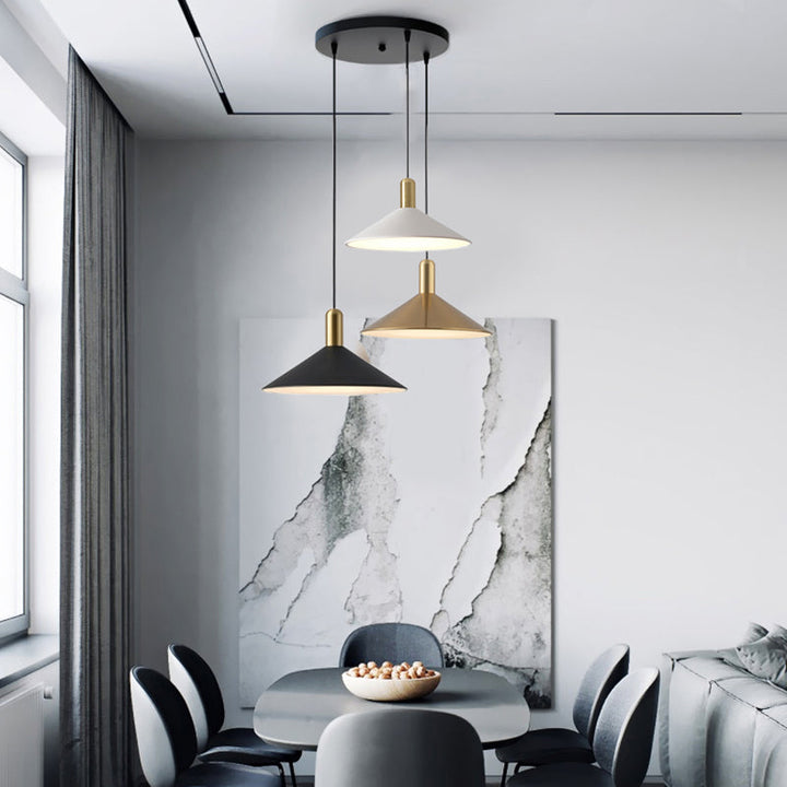 Arisha Suspension Moderne LED Acrylique/Métal, Noir/Blanc/Or, Salon - Neutralighting