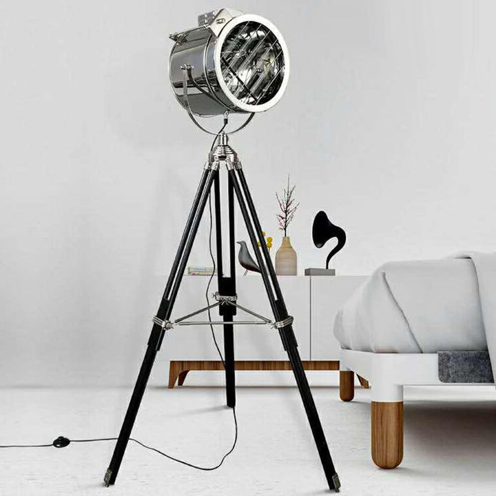 Mira Moderne Industrielle Lampadaire Trépied Rétro Métal Chromé/Bureau/Salon - Neutralighting