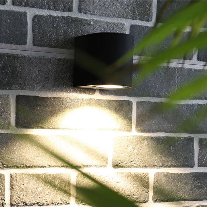 Tavon Applique Murale Carré/Tour Minimaliste. Métal/Verre. Noir. Jardin - Neutralighting