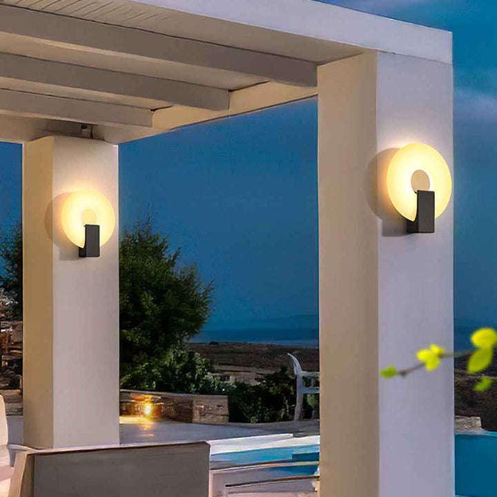 Lampe Arisha en Acrylique – Luminaire Élégant