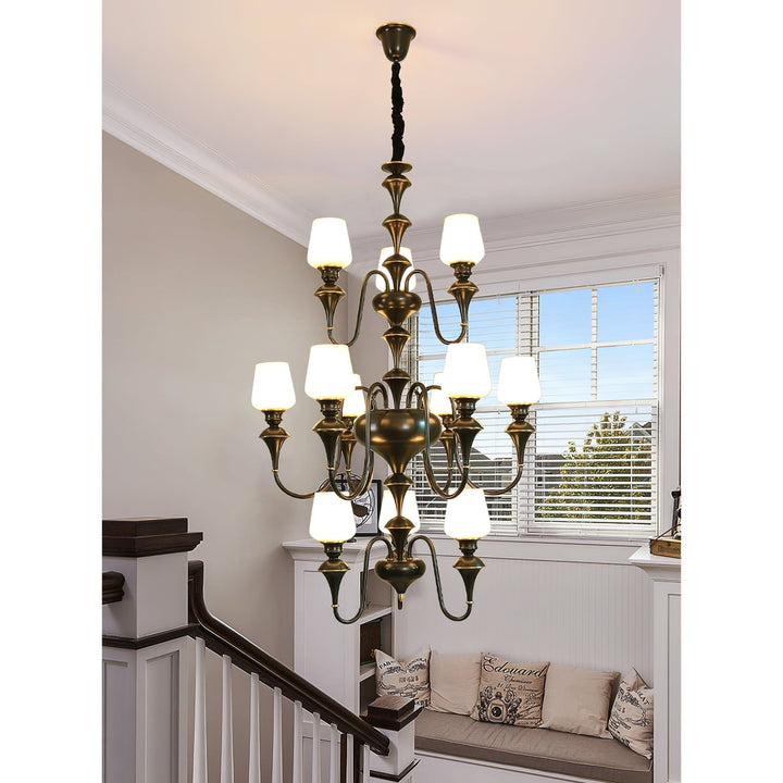 Abrahamson Lustre Traditionnel À Niveaux Abat-jour Laiton Verre - Neutralighting