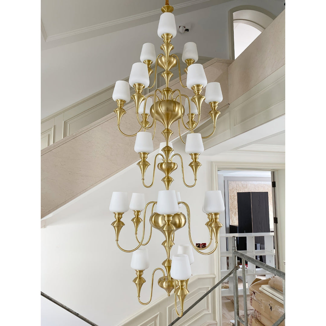 Abrahamson Lustre Traditionnel À Niveaux Abat-jour Laiton Verre - Neutralighting