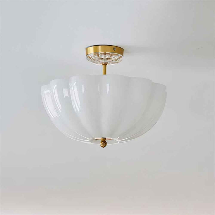 Lampe Mirage en Laiton – Élégance Moderne
