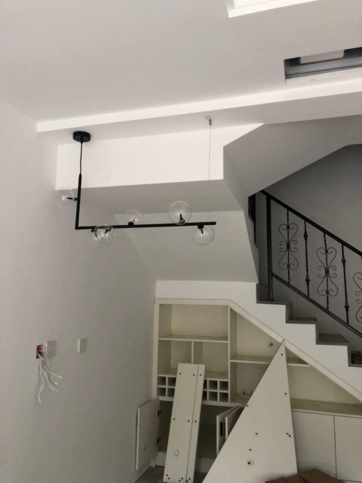 Lustra Chandelier en Verre avec Structure en Acier Noir Linéaire - Neutralighting