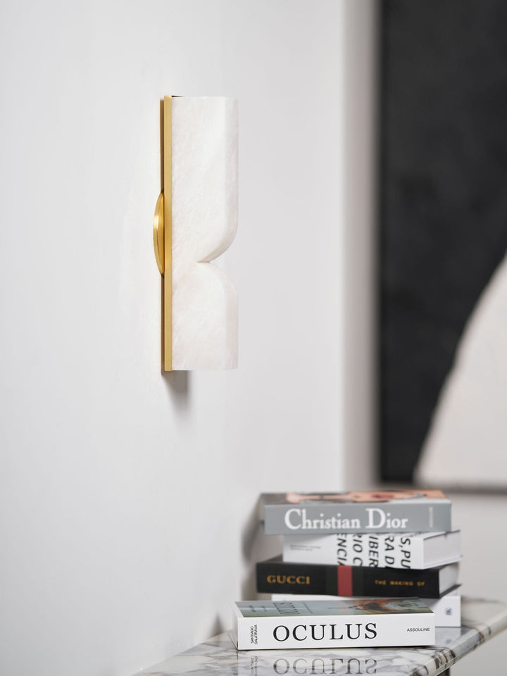 Imiraris Minimalist Alabaster Wall Light - Neutralighting