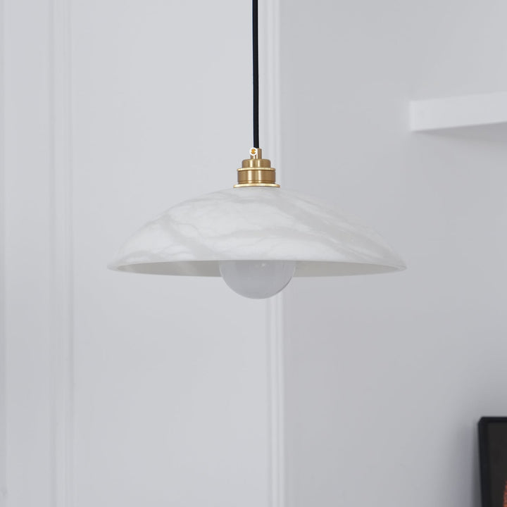 Delin Suspension Dôme en Albâtre &amp; Laiton - Neutralighting
