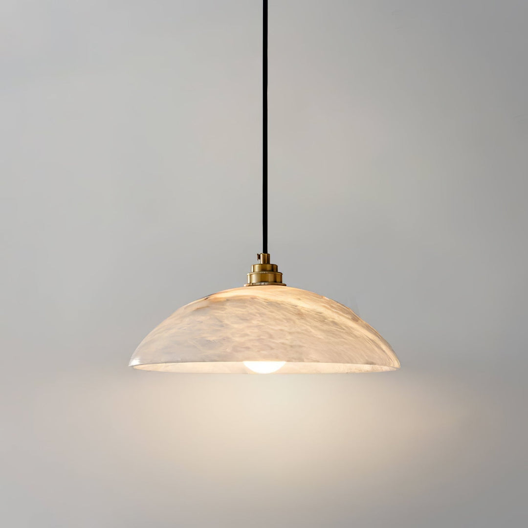 Delin Suspension Dôme en Albâtre &amp; Laiton - Neutralighting