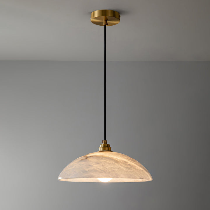 Delin Suspension Dôme en Albâtre &amp; Laiton - Neutralighting