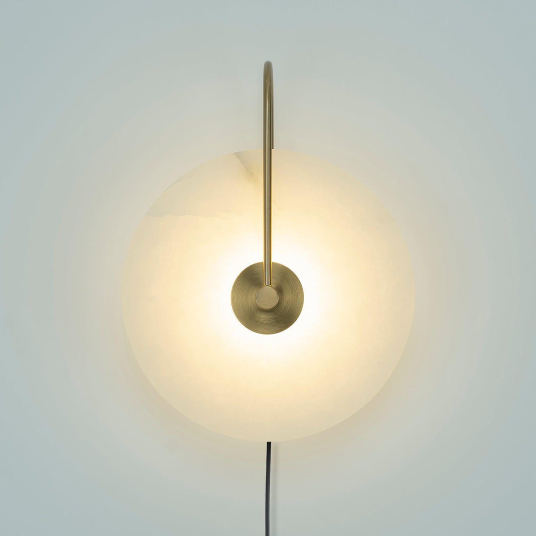 Ceraeyra Alabaster Globe Wall Light - Neutralighting