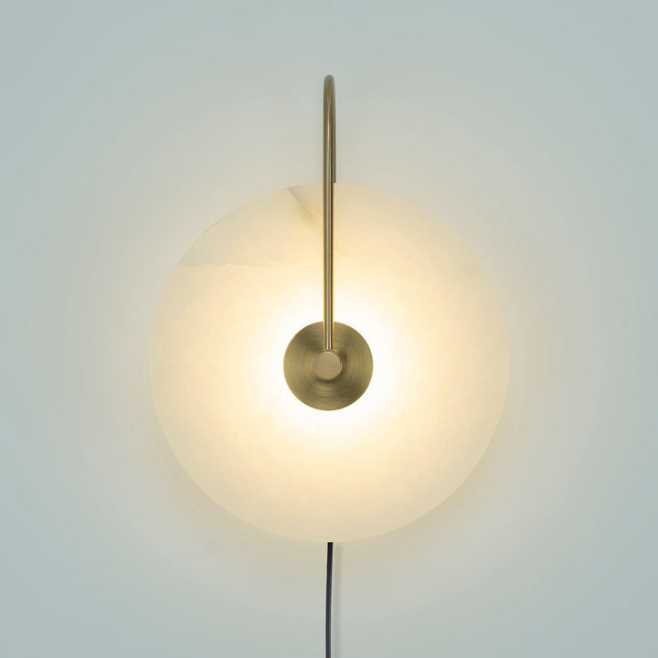 Ceraeyra Alabaster Globe Wall Light - Neutralighting