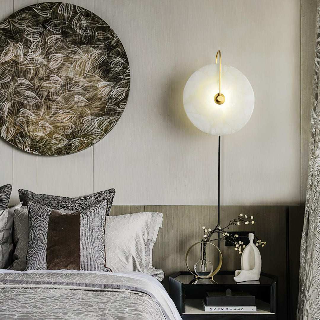 Ceraeyra Alabaster Globe Wall Light - Neutralighting