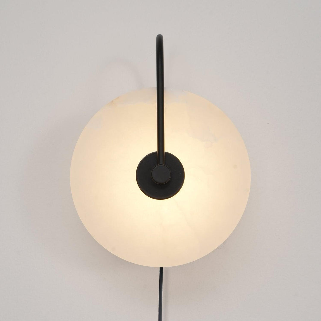 Ceraeyra Alabaster Globe Wall Light - Neutralighting