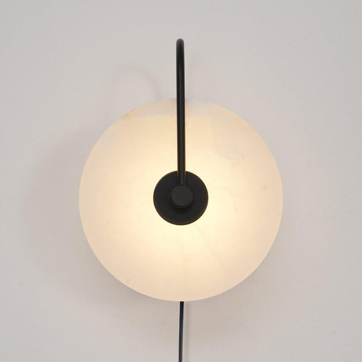 Ceraeyra Alabaster Globe Wall Light - Neutralighting