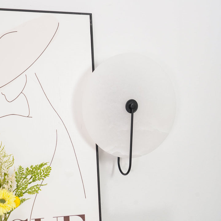 Ceraeyra Alabaster Globe Wall Light - Neutralighting