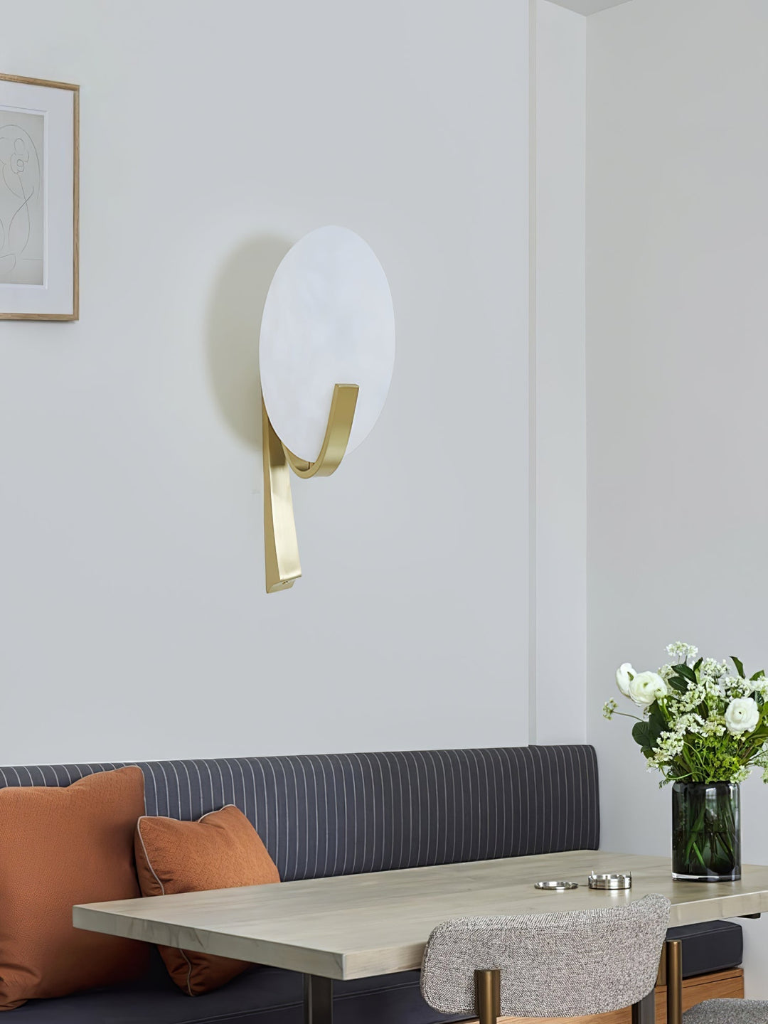 Althea Minimalist Alabaster Wall Lamp - Neutralighting