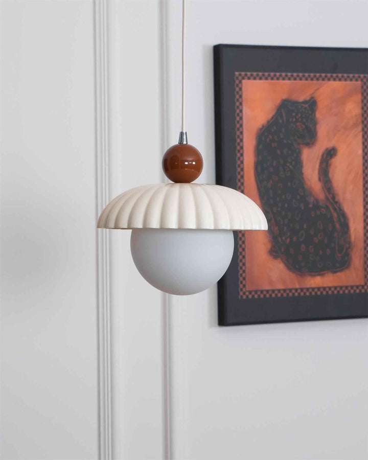 Lampe Alien en Métal – Design Contemporain