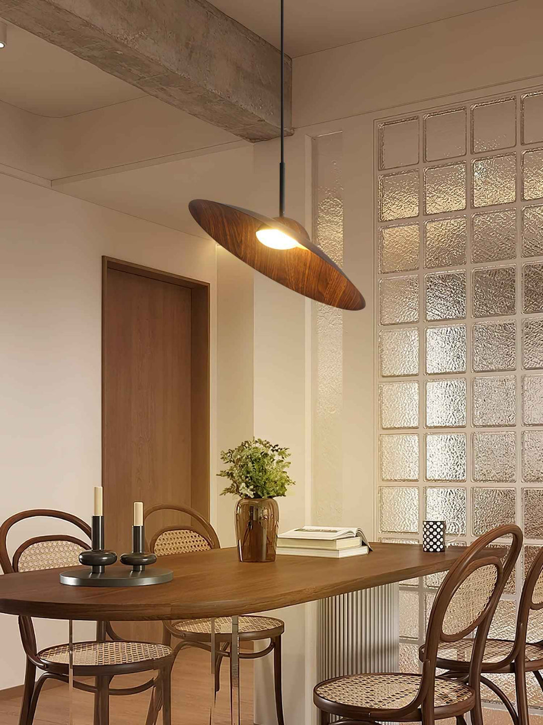 Lampe Evtala en Verre – Élégance Moderne