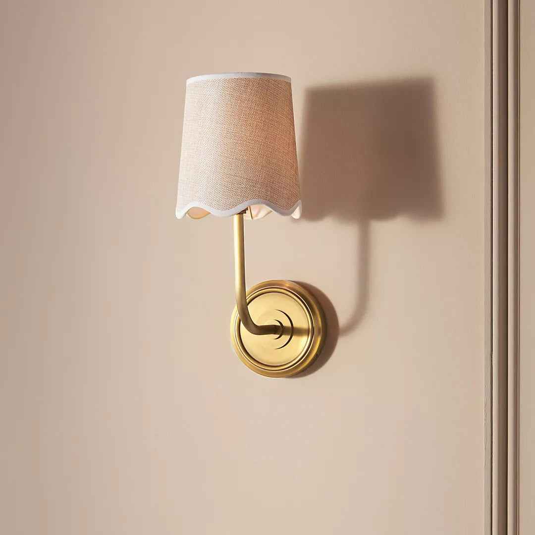 Lampe Sifuvyo en Laiton – Design Contemporain