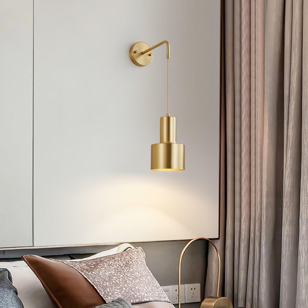 Alvina Applique Murale Moderne Minimaliste en Laiton - Neutralighting