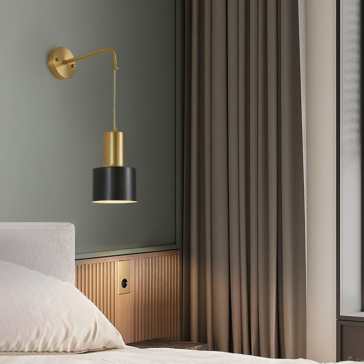 Alvina Applique Murale Moderne Minimaliste en Laiton - Neutralighting