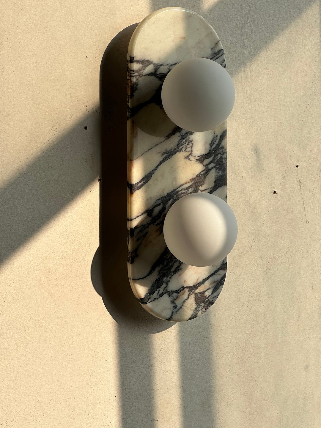 Alvuvyo Élégance Moderne Marbre Applique Murale - Neutralighting