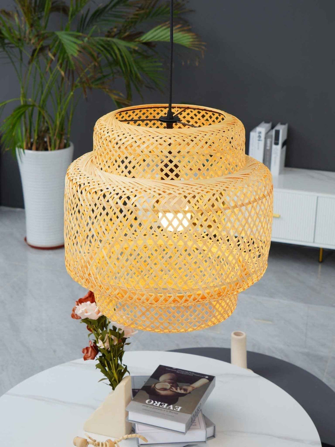 Lampe tan en Métal – Design Contemporain