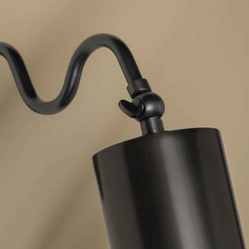 Lampe Vatnuvyu en Laiton – Design Contemporain