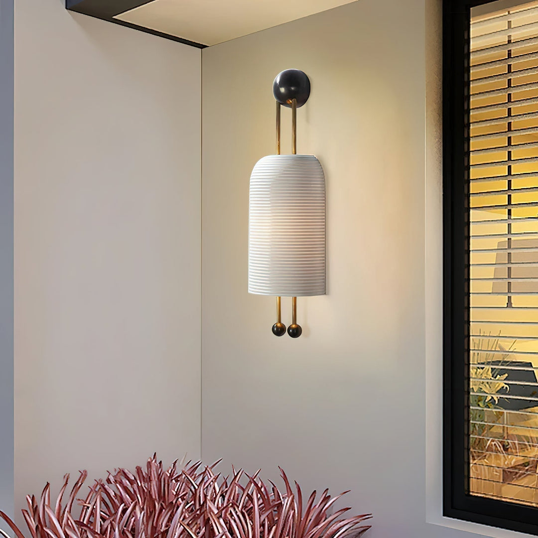 Lustra Applique Murale en Verre Opale Barres Dorées - Neutralighting