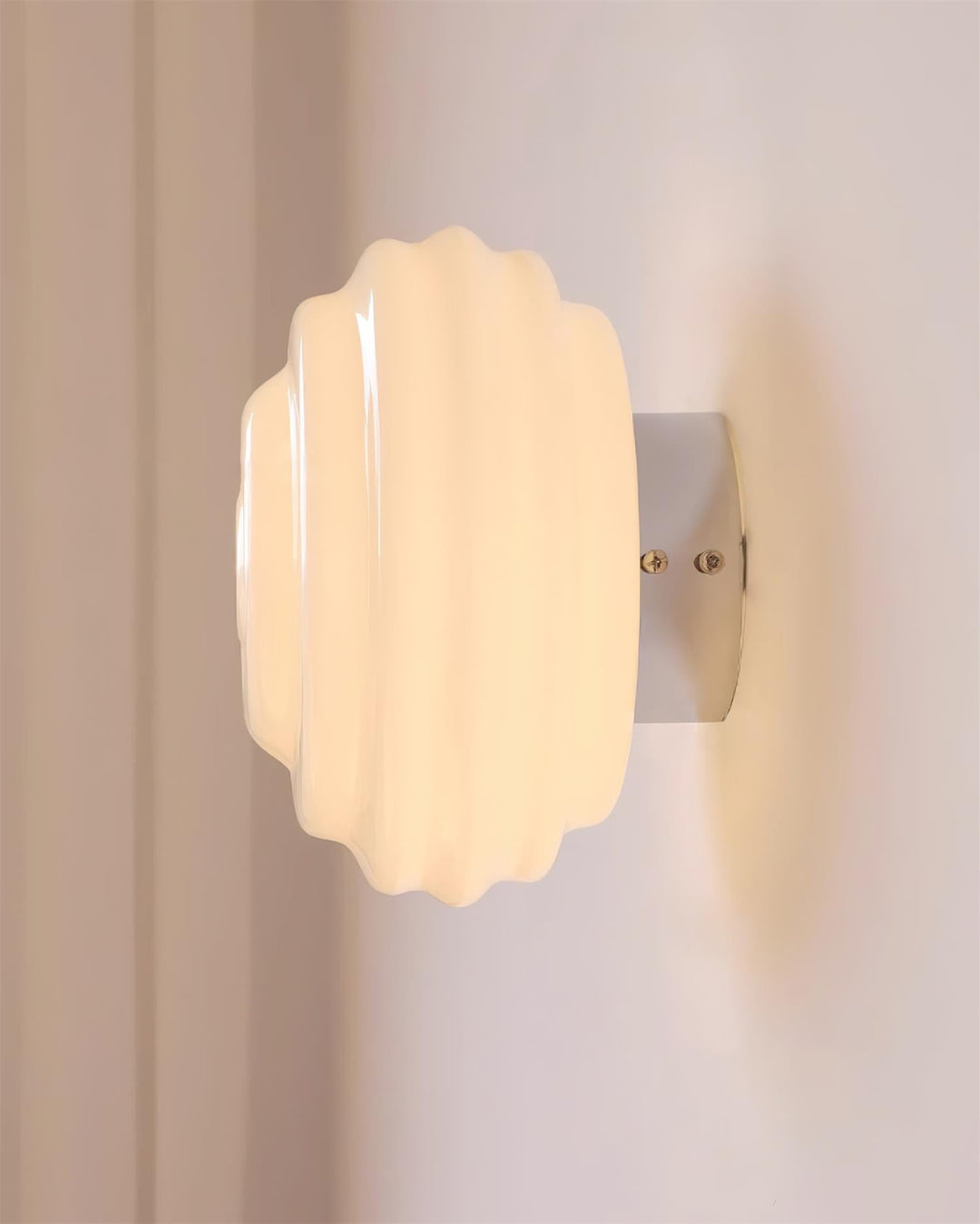 Duvia Applique Murale en Verre Ondulé - Neutralighting