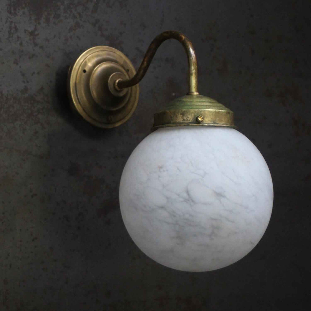 Lampe Rauduvyd en Laiton – Design Contemporain
