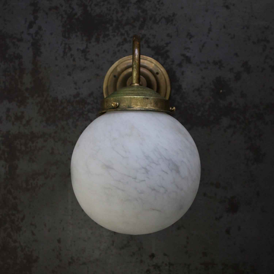 Lampe Rauduvyd en Laiton – Design Contemporain