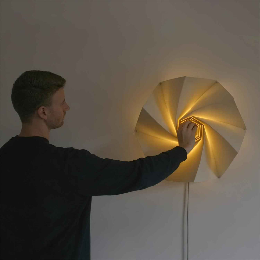 Lampe Echo en Métal – Design Contemporain
