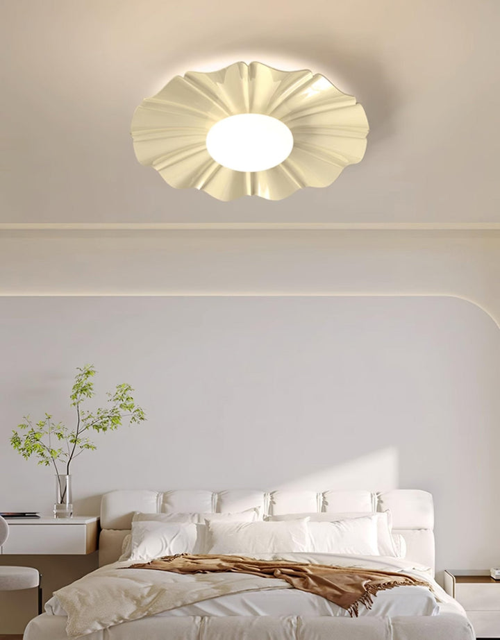 Lustra Plafonnier Or LED Sculpté pour Chambre - Neutralighting
